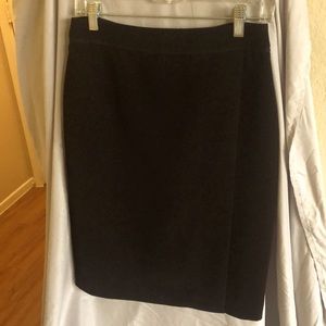 Ann Taylor Pencil Shirt in Black Size 2